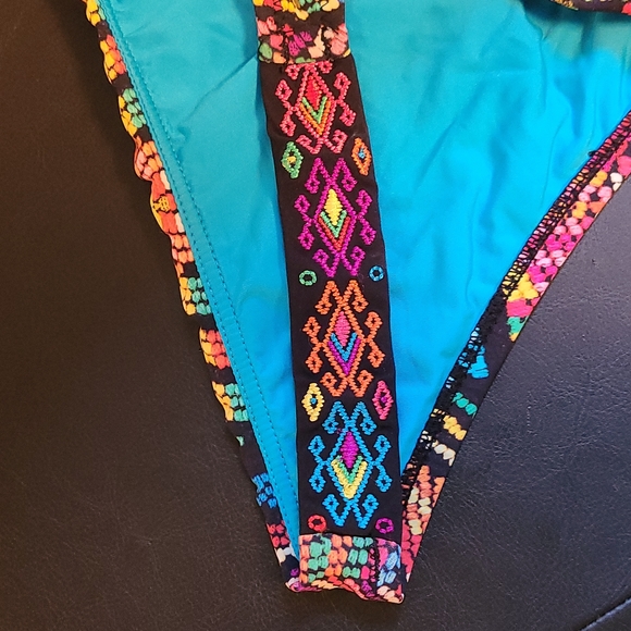 Nanette Lepore Mayan Mosaic bikini bottom - Picture 3 of 7